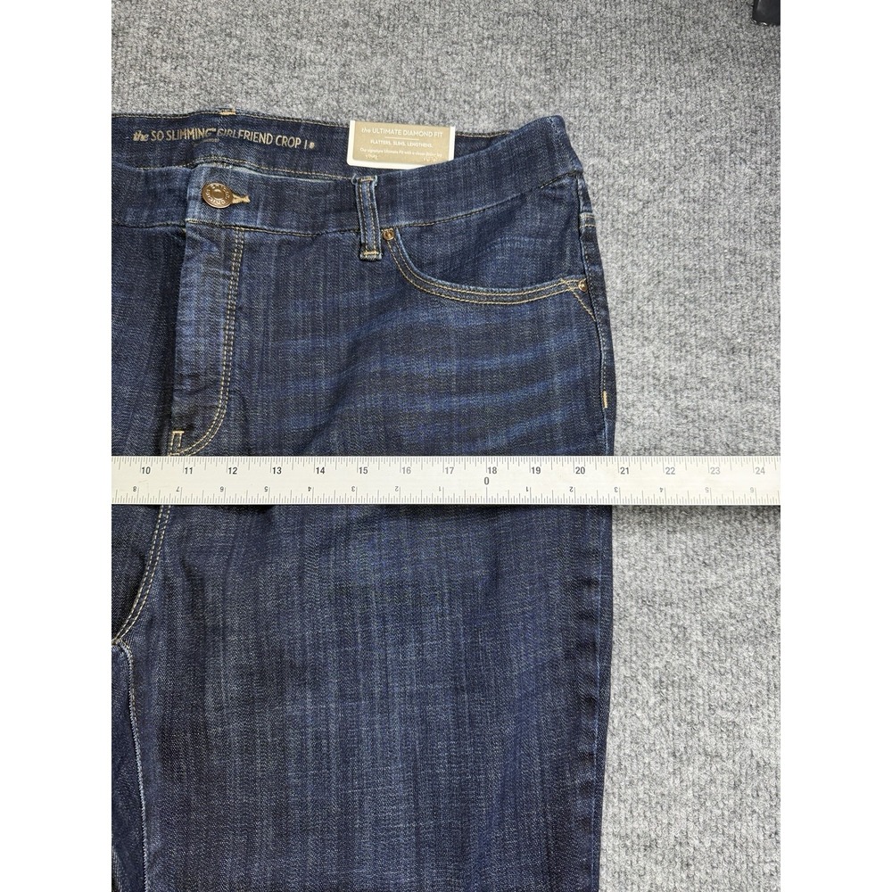 So Slimming By Chico's Women's Dark Wash Girlfriend Crop Blue Jeans Size 3 (XL) - Picture 3 of 13